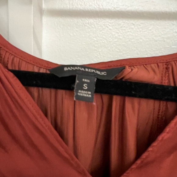 Banana Republic Blouse - Picture 3 of 3